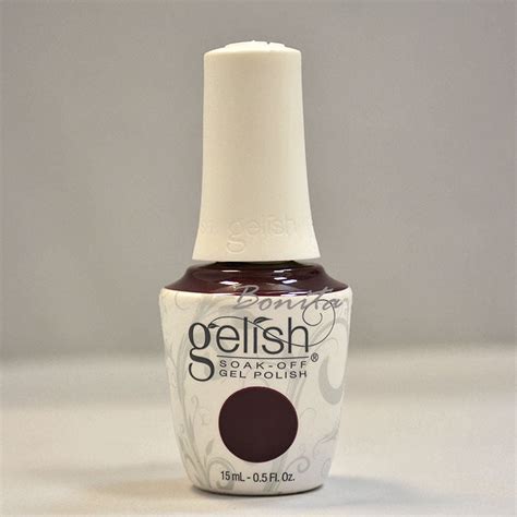 Gelish Elegant Wish Soak.